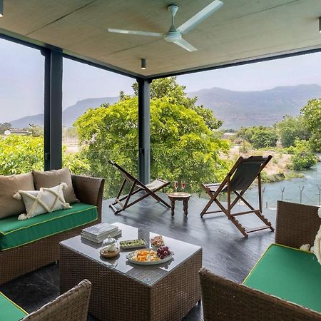 Lohonostays Maharajah House Karjat Εξωτερικό φωτογραφία